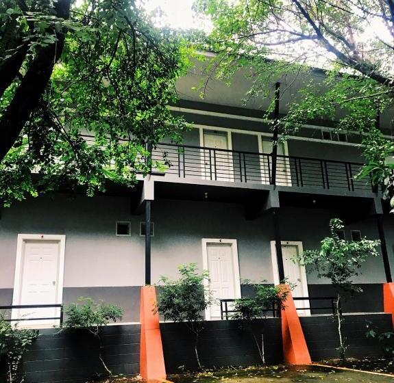 호텔 บ้านพระจันทร์ รีสอร์ท