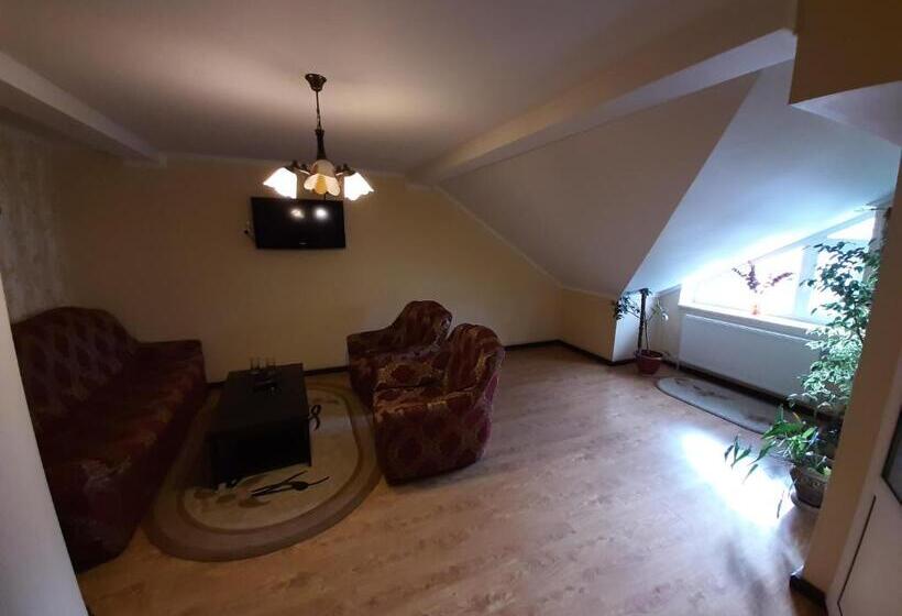 בית מלון כפרי лагуна