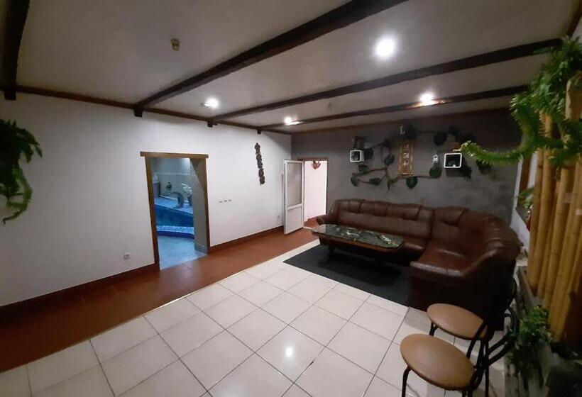 בית מלון כפרי лагуна