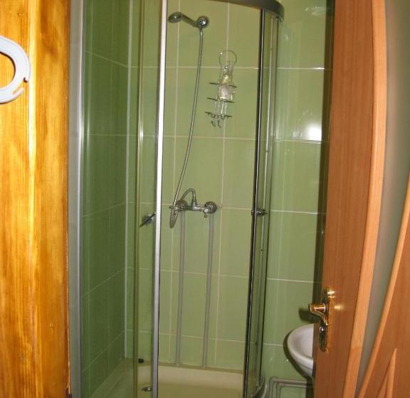 Hôtel гостиница лилия