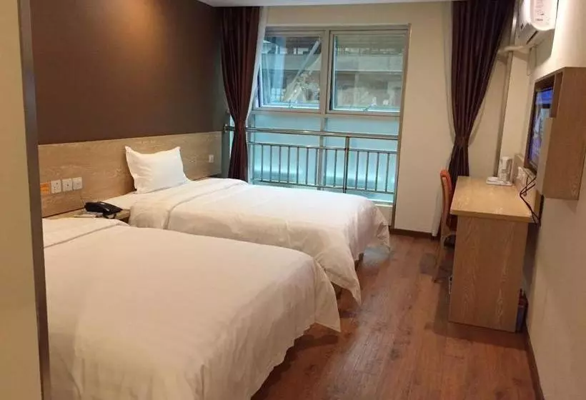 Hotelli 7days Inn Chongqing Penghu Pengshui Garden