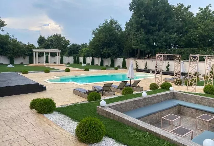 Hotelli Bellavista Deta