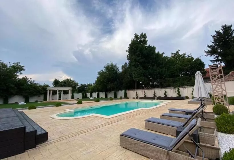 Hotelli Bellavista Deta