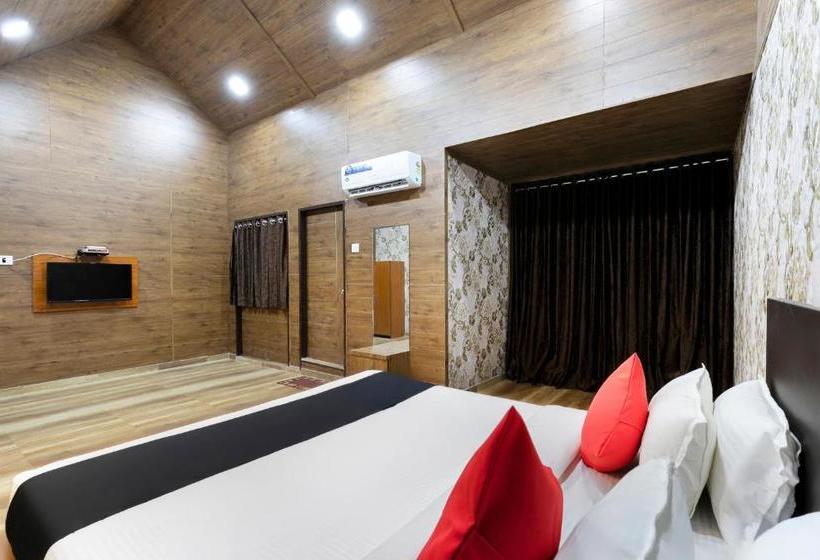 בית מלון כפרי Capital O King Water Park & Resort