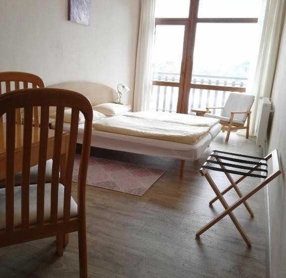 בית מלון כפרי Chytrov