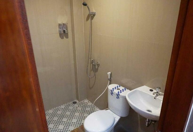 בית מלון כפרי Lombok Mayura