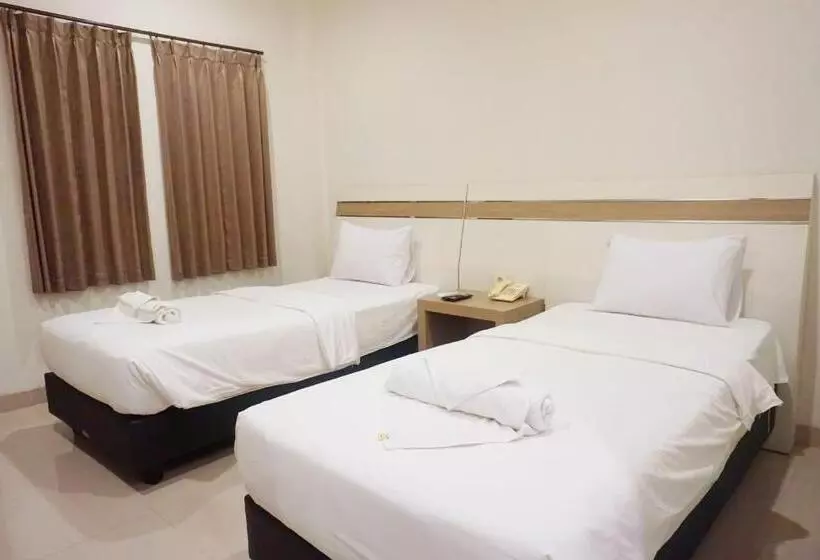 ホテル Lombok Mayura