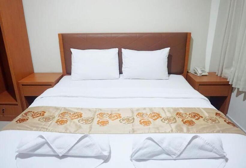 בית מלון כפרי Lombok Mayura