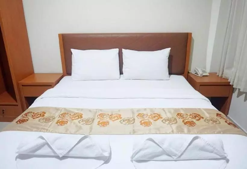 ホテル Lombok Mayura