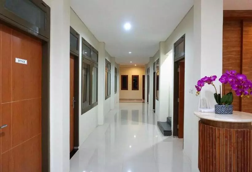 ホテル Lombok Mayura