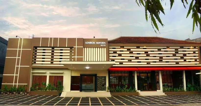 ホテル Lombok Mayura