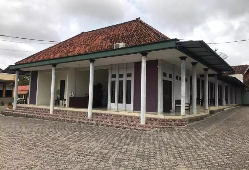 Hotelli Oyo 2681 Pondok Mutiara