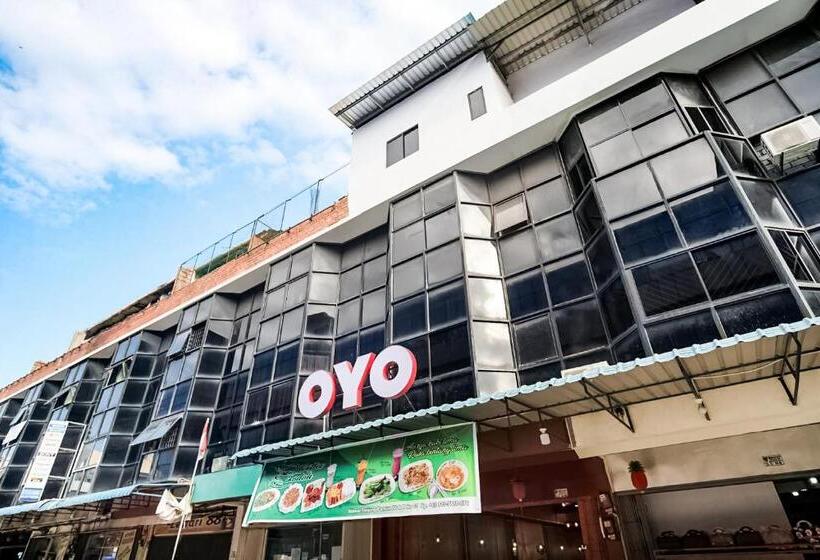 ホテル Oyo 3212 Coffee Jodoh Homestay