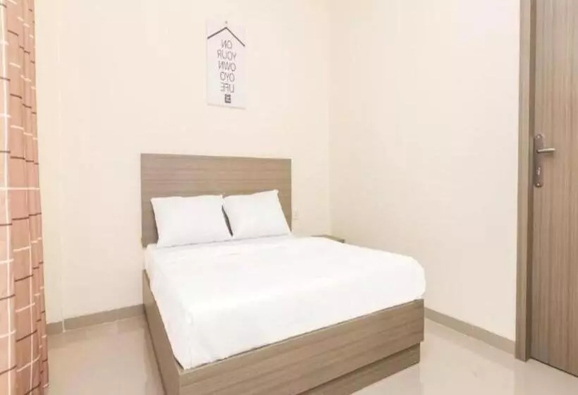 Hotelli Oyo Life 2735 Graha Nirwana