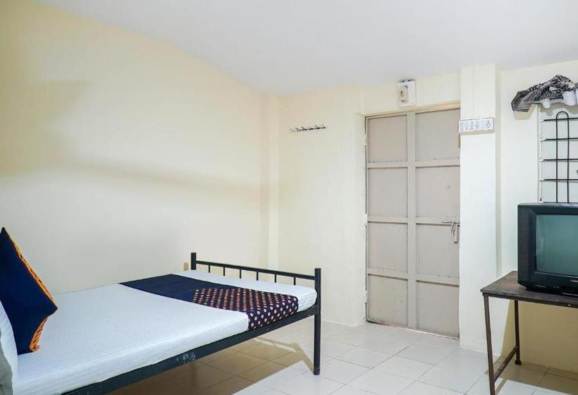 Hotel Spot On 65435 Virndavan Lodging