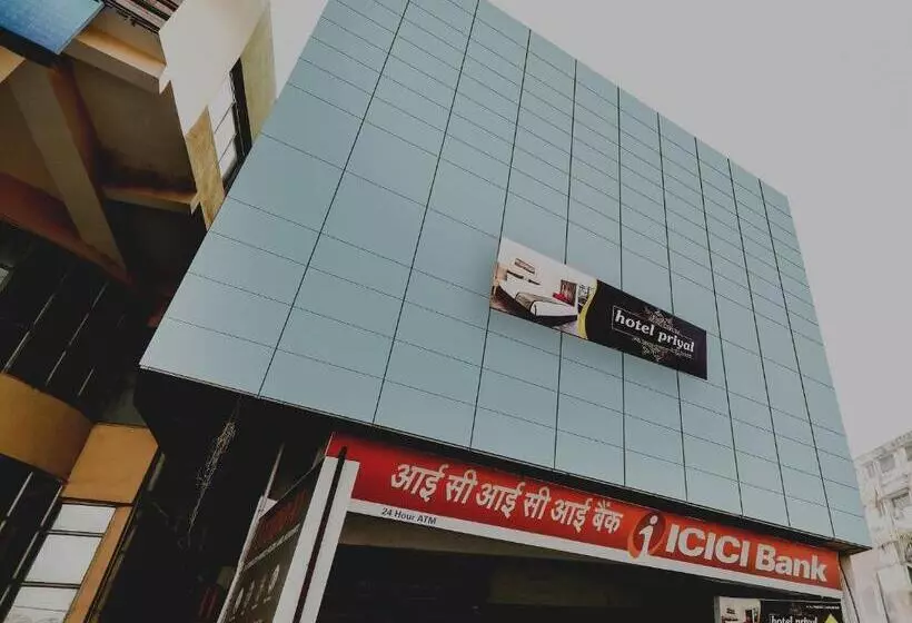 ホテル O Priyal