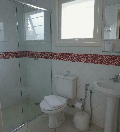 膳宿费 Alambari Village