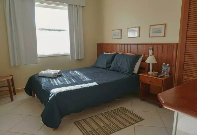 ペンション Alambari Village