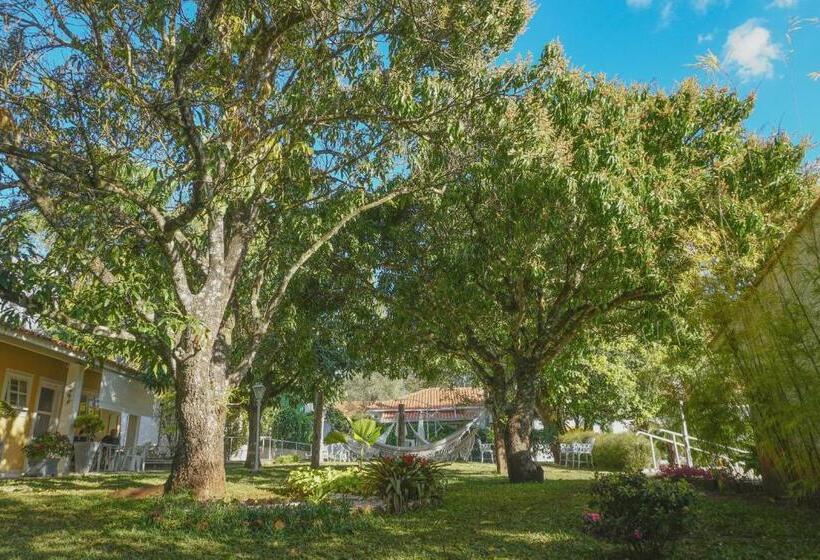 膳宿费 Alambari Village