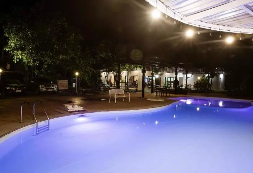 Lomakeskus วันสุขรีสอร์ทสุโขทัย