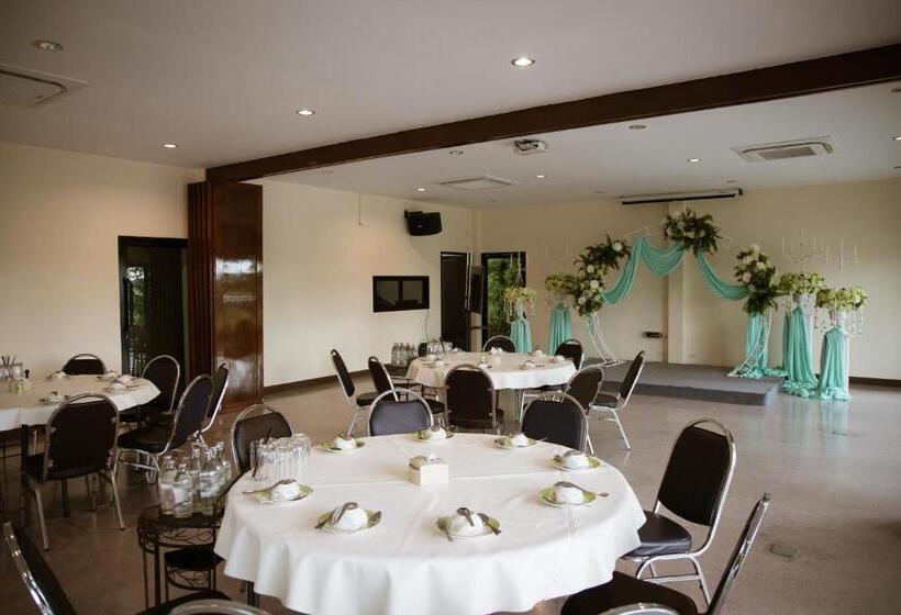 Курорт วันสุขรีสอร์ทสุโขทัย