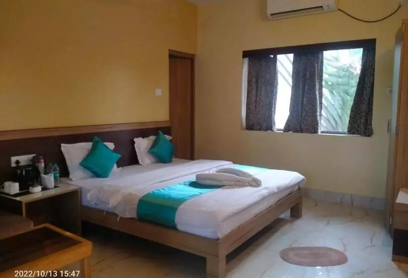 Sundarban Tiger Roar Resort