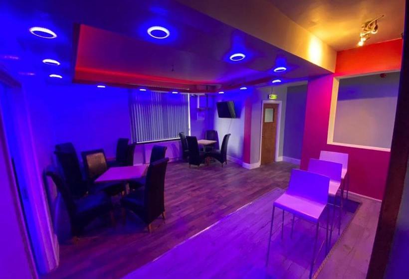 تختخواب و صبحانه Glorious Catering & Restaurant Bnb