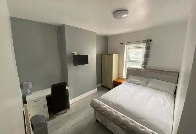 Aamiaismajoitus (B&B) Glorious Catering & Restaurant Bnb