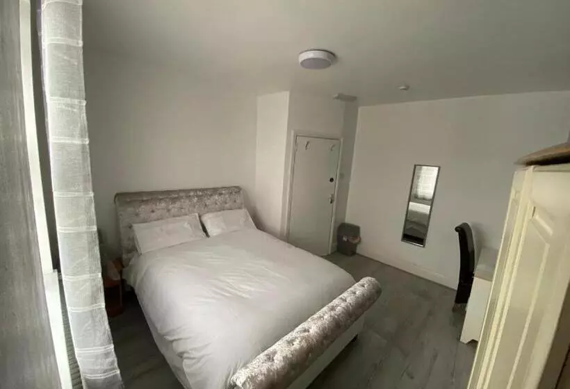 Aamiaismajoitus (B&B) Glorious Catering & Restaurant Bnb