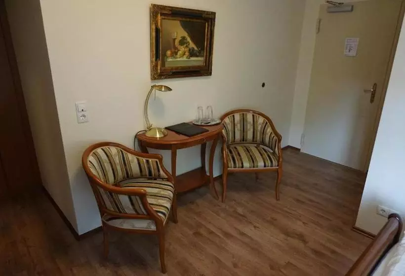 Aamiaismajoitus (B&B) Landgasthof “zur Alten Mühle“