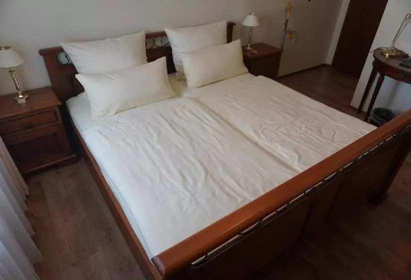 Aamiaismajoitus (B&B) Landgasthof “zur Alten Mühle“