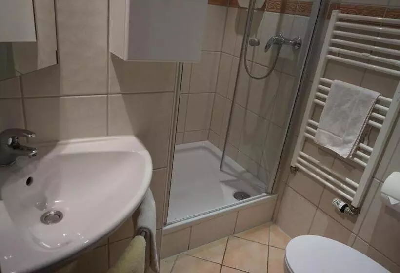 Aamiaismajoitus (B&B) Landgasthof “zur Alten Mühle“