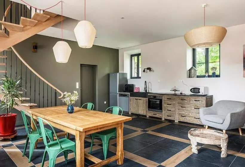 Aamiaismajoitus (B&B) Une Escale En Berry