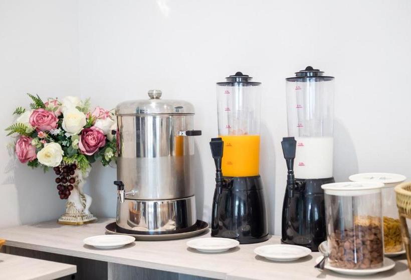 فندق โรงแรมเบญจพร แกรนด์วิว สงขลา