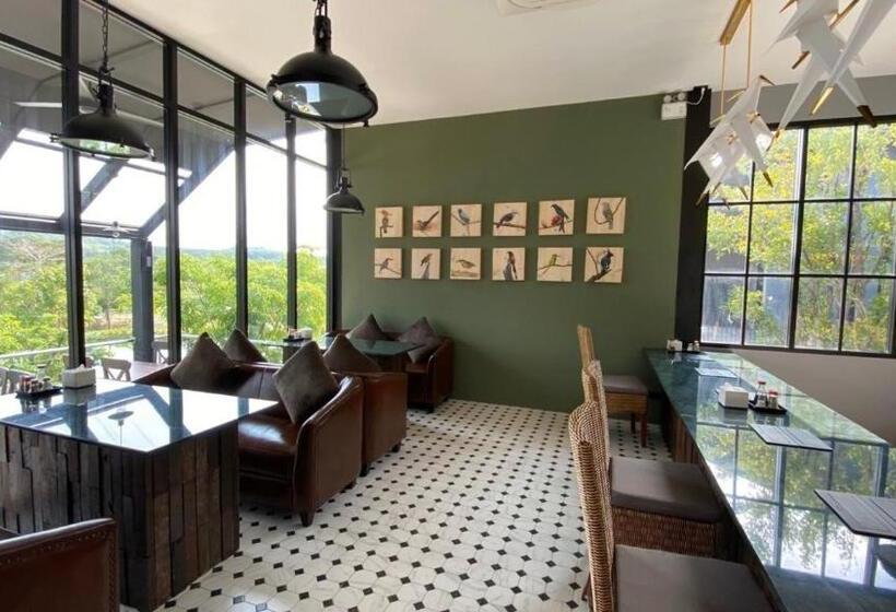 ホテル Greenhills Resort Si Racha