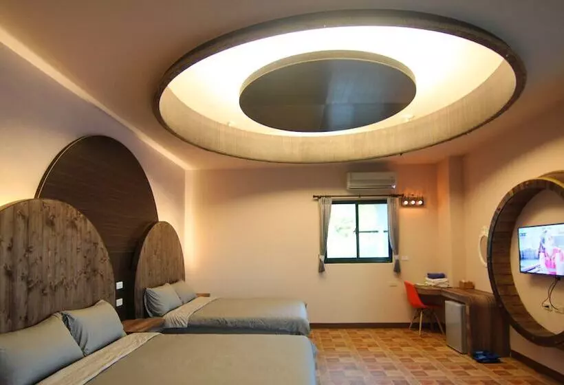 هتل Lian Chinq Diving B&b