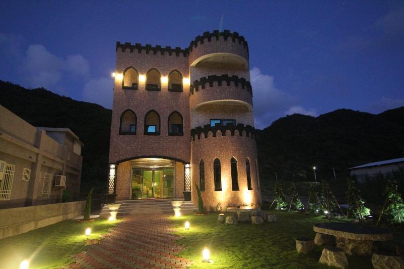 هتل Lian Chinq Diving B&b