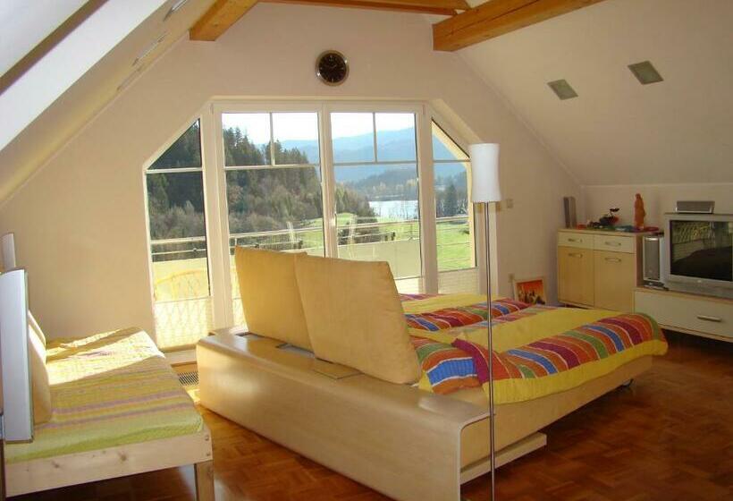 Hotel Oriana Studios