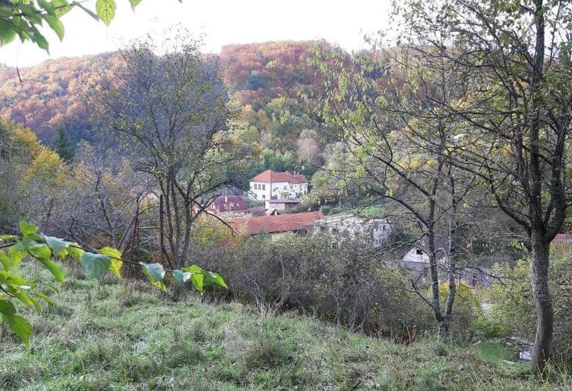 Hotel Penzión Pri Studničke Omastiná