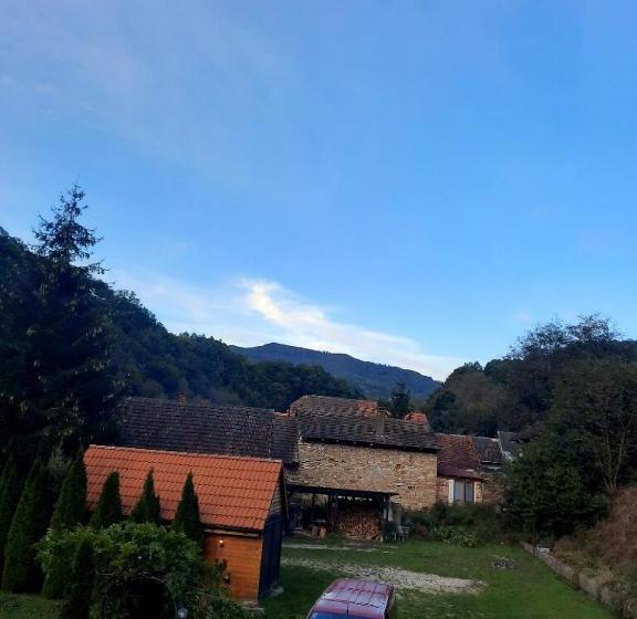 酒店 Penzión Pri Studničke Omastiná