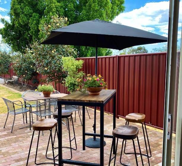 בית מלון כפרי The Coorow