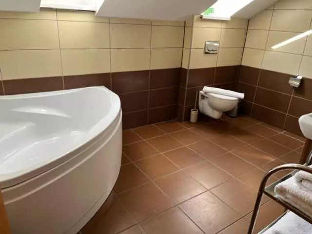 Majatalo Harmónia Ostratice