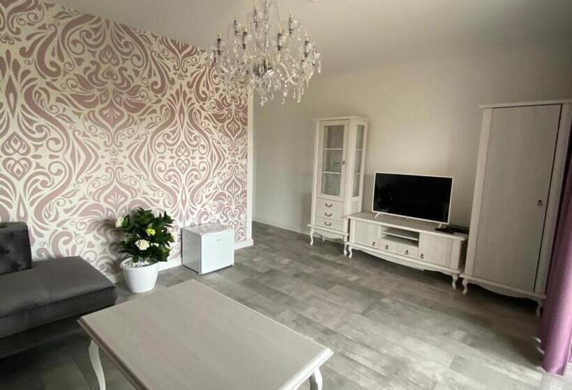 פנסיון Harmónia Ostratice