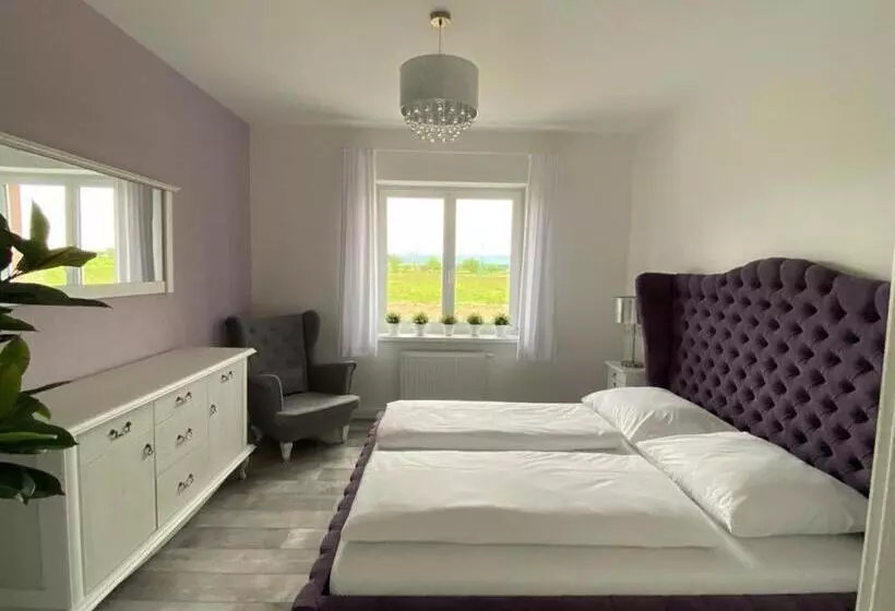 Majatalo Harmónia Ostratice