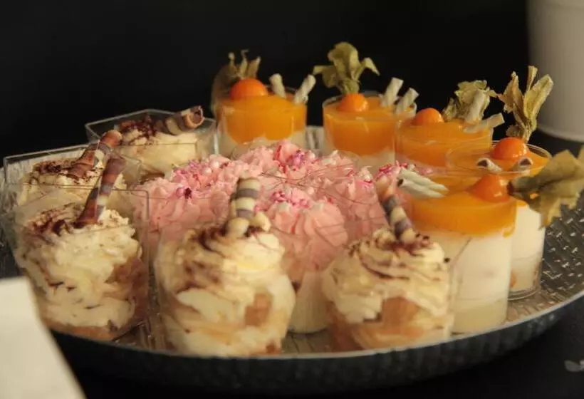 Majatalo Harmónia Ostratice