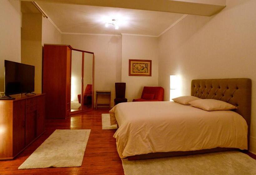 بنسيون Gîtes Du Domaine D Auxonnettes L&j Evenements