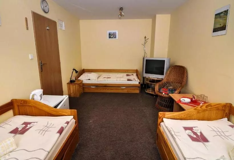 Majatalo Restaurant Penzión Hevil