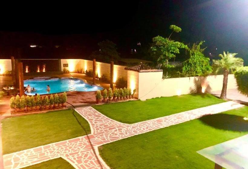 Пансион Stayapart   Aasmaa Farm Stay