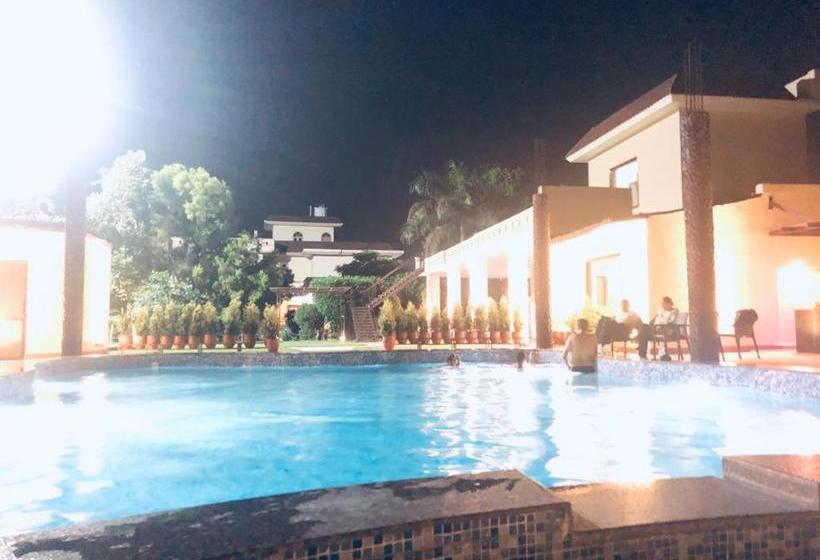 Пансион Stayapart   Aasmaa Farm Stay