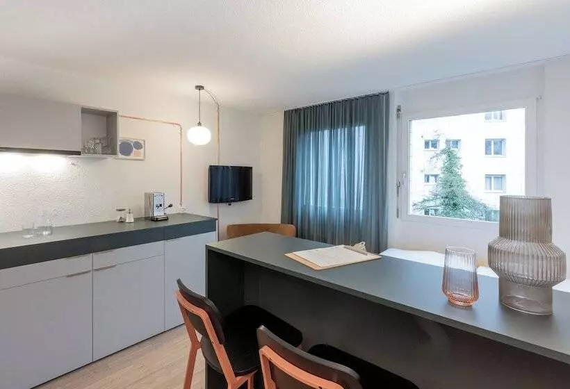 酒店 Alpenblick Bern Kind Of A